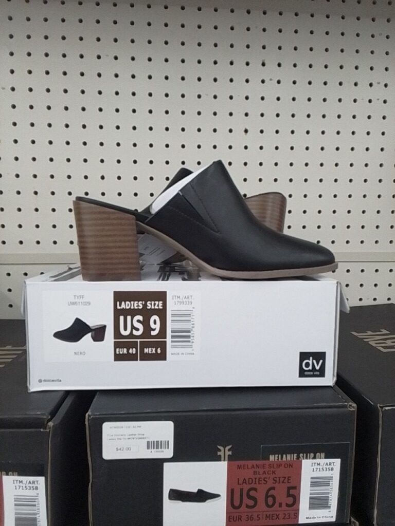 Dola Vita womens mule shoe