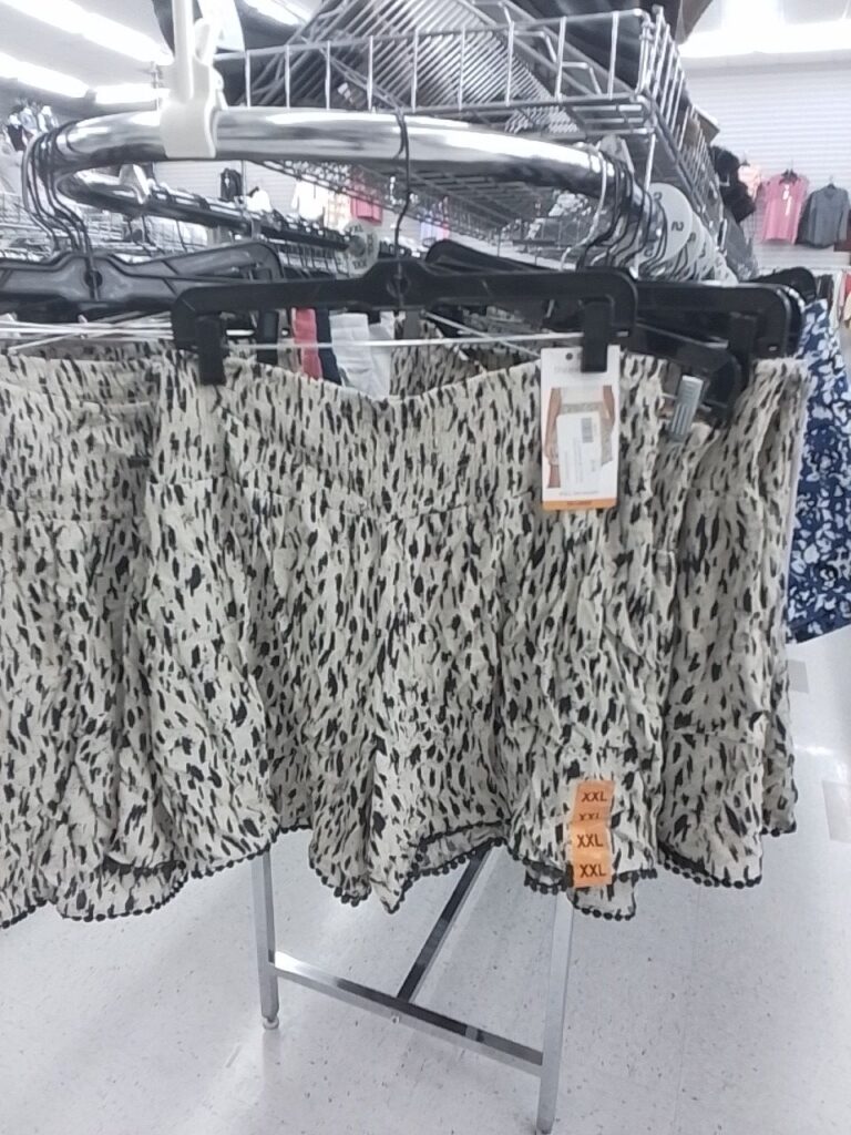 Three dots pull on rayon shorts