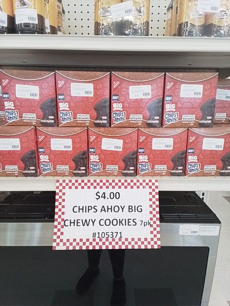 Chips Ahoy Big Chewy Cookies Box of 7
